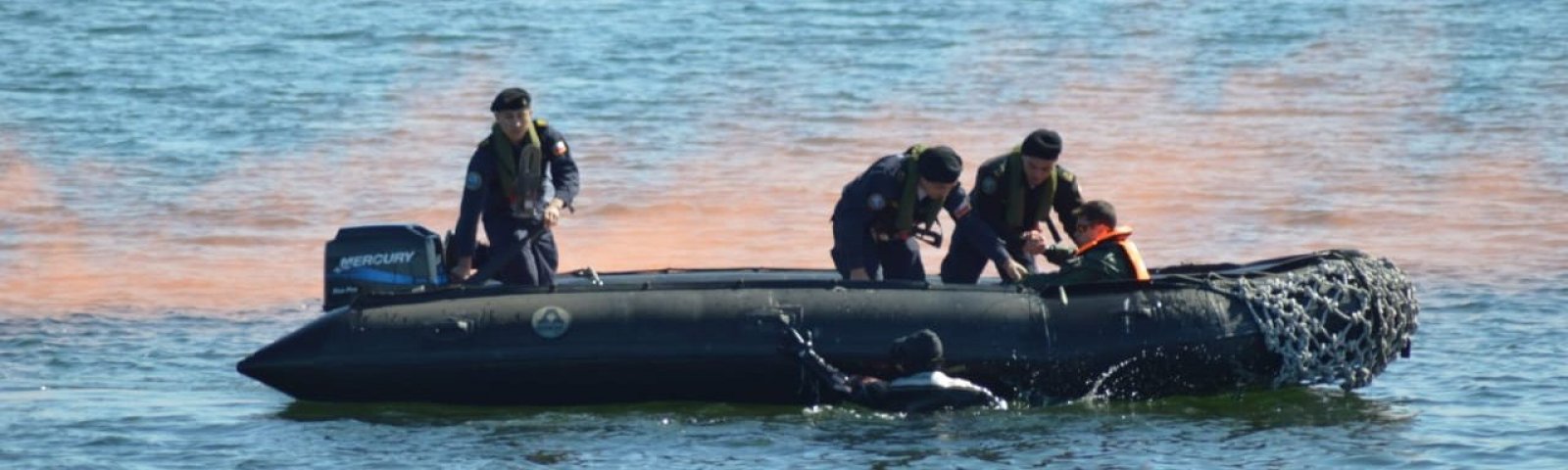 Armada Y Fach Realizan Ejercicio Conjunto De Rescate En El Mar A 