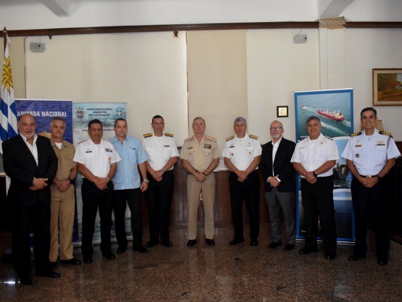 Vicealmirante Cabrera participó del II° Encuentro de Autoridades Marítimas de las Américas desarrollado en Uruguay
