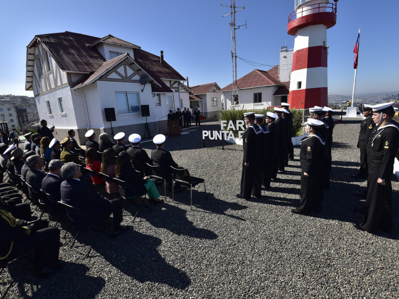 Directemar presidió ceremonia por los 100 años del Faro Punta Panul de San Antonio