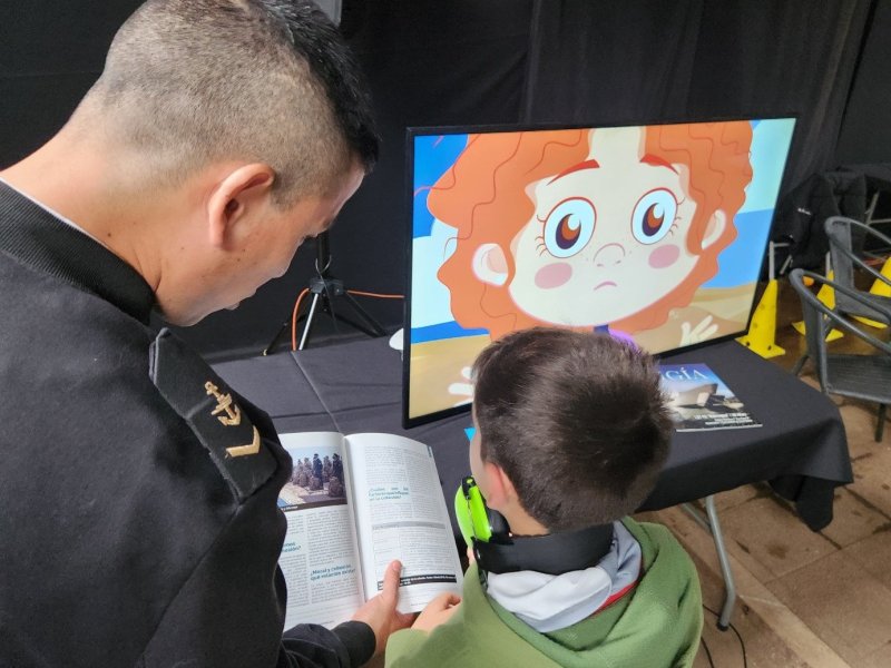 Capitanía de Puerto de Juan Fernández participó en actividad “Arte Consentido” por el Día Internacional del Espectro Autista