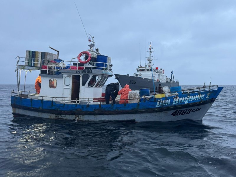 Policía Marítima detectó 600 kilos de merluza austral ilegal en lancha en Aysén