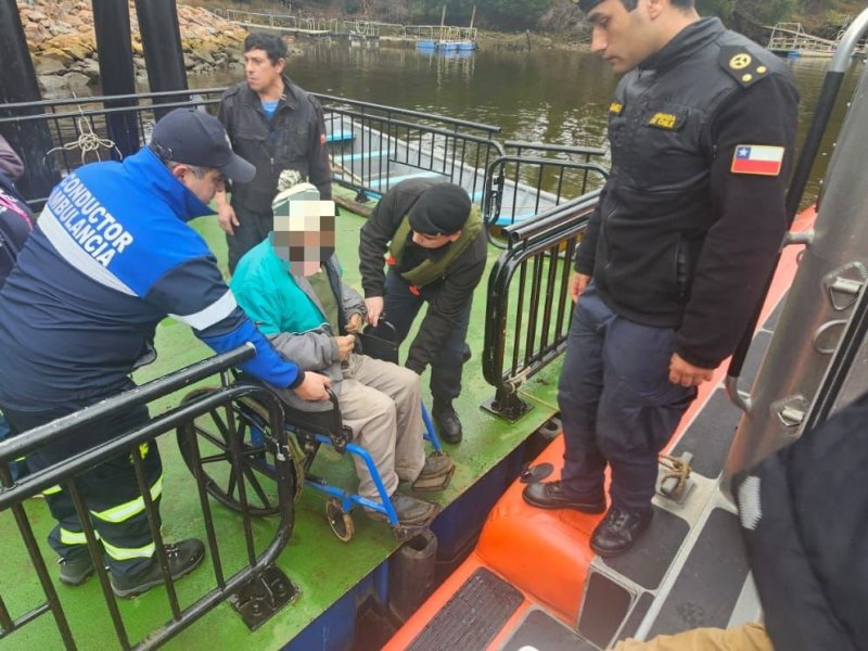 Autoridad Marítima de Corral brindó apoyo en evacuación médica desde Isla del Rey