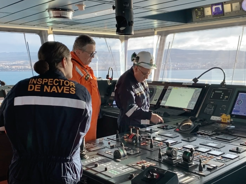 Autoridad Marítima y el paso del “Boka Vanguard” por el Estrecho de Magallanes