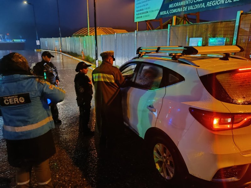 Policía Marítima, Carabineros y SENDA llevaron a cabo fiscalizaciones en rampa de conectividad de Niebla