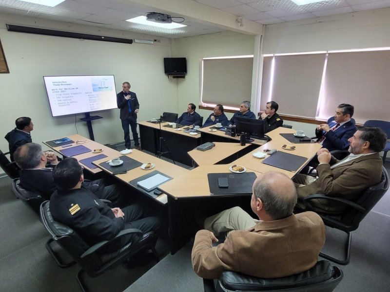 Inspector del Estado Rector del Puerto de Nueva Zelanda realizó visita técnica a puertos chilenos