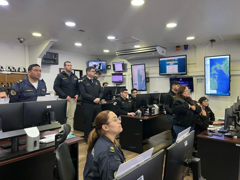 Tras 37 horas de monitoreo, SHOA canceló amenaza de tsunami para las costas de Chile