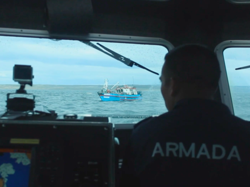 Armada de Chile reforzó capacitación en fiscalización pesquera y medio ambiente acuático en Punta Arenas