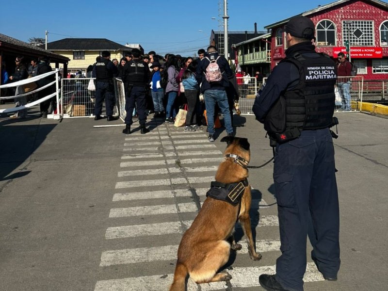 Gobernación Marítima de Castro desplegó dispositivo de seguridad en festividad religiosa Cristo Nazareno de Caguach