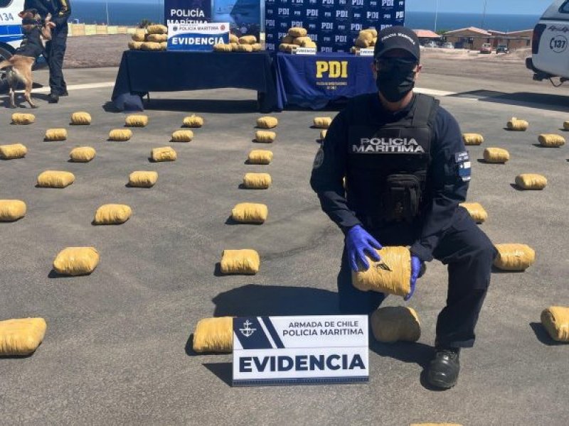 Fiscalía, Armada y PDI desarticularon organización criminal que trasladaba droga hacia la zona central del país