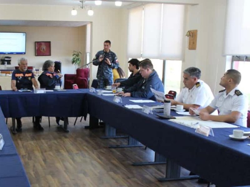 Simulacro interinstitucional permitió evaluar coordinación ante posible emergencia aérea en Valparaíso