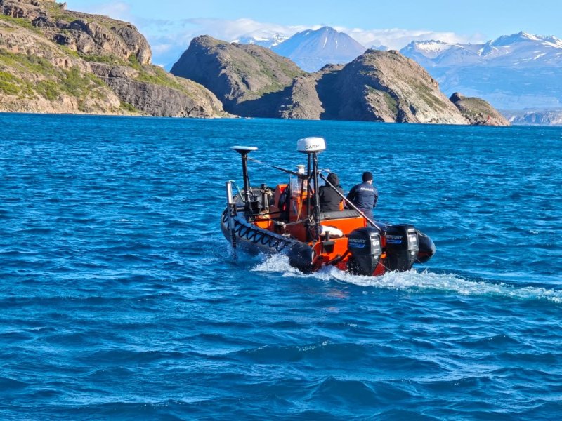 Personal del SHOA ejecutó levantamiento hidrográfico en lago binacional General Carrera