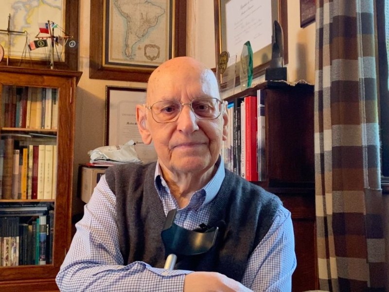 Premio Nacional de Historia Mateo Martinic Beros celebró el reconocimiento internacional al Faro “Islotes Evangelistas”