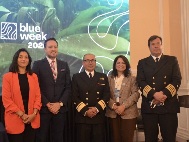 Armada de Chile y Directemar destacan su rol en seguridad marítima, innovación y protección del medio ambiente acuático en encuentro internacional