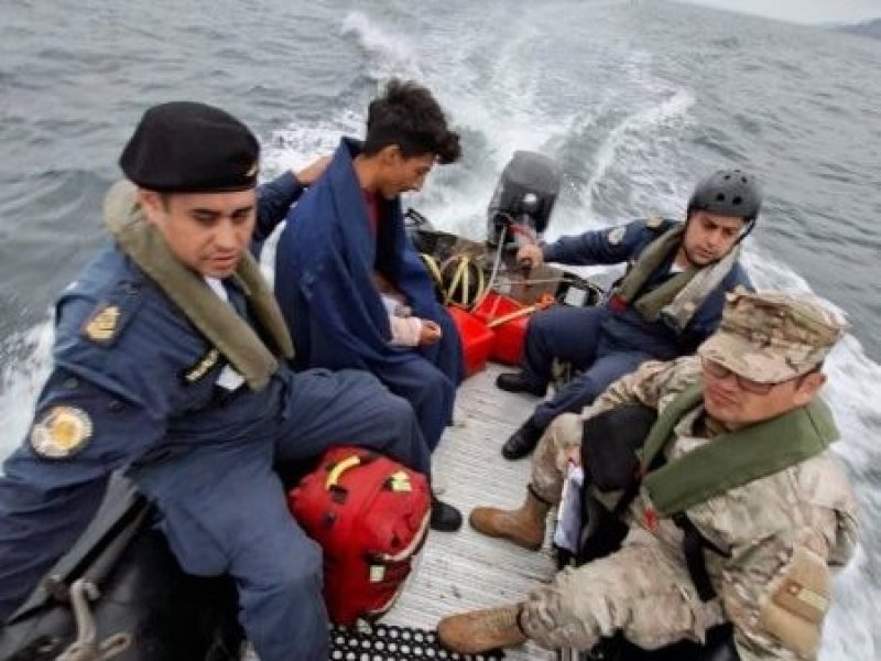 Autoridad Marítima de Chile realiza una exitosa evacuación de tripulante peruano
